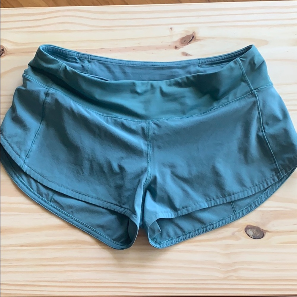 Lululemon short size 6